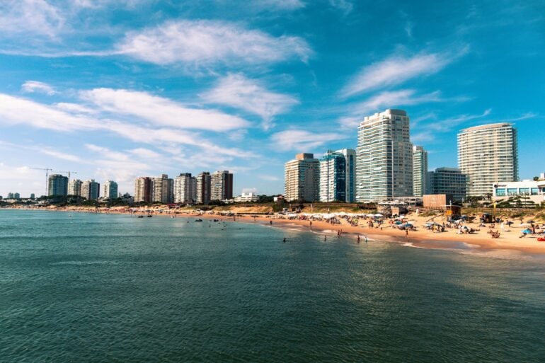 Punta Del Este, Uruguay Travel Guide: What to Do, See, and Eat 2 PuntaDelEste2CUruguayTravelGuide3AWhattoDo2CSee2CandEatformat2500w