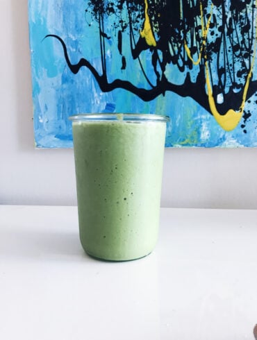Green Smoothie Recipe - How To Make A Basic Green Smoothie StressFightingSmoothie