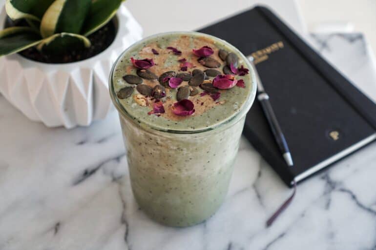 Green Cinnamon Pecan Smoothie 6 FullSizeRender