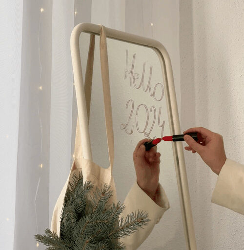 New Year, New You: How to Make Resolutions Stick 2024