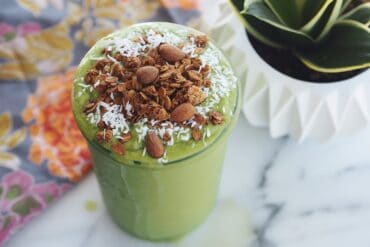 Energize Your Day: The Ultimate Spinach Lime Matcha Smoothie mygo togreensmoothieformat1500w
